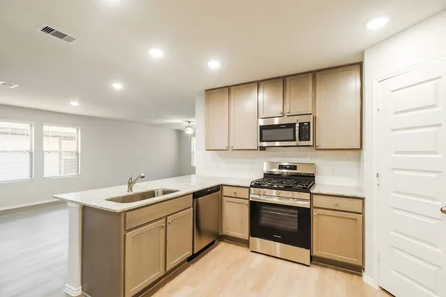 $1,599 | 24825 Scilla Way, Montgomery, TX 77316