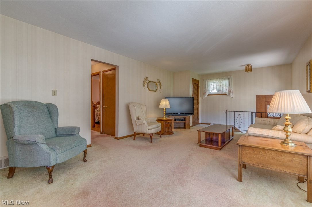 1929 Lincoln Road Wickliffe, OH 44092 - Photo 7 of 28 Gallery Image 7
