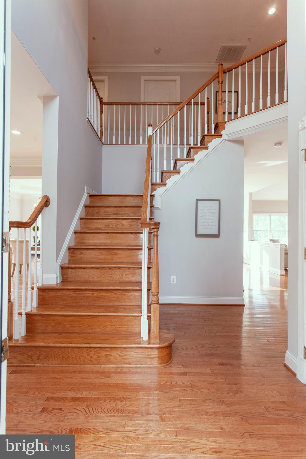 18326 Tapwood Road Boyds, MD 20841 - Photo 3 of 37 Gallery Image 3