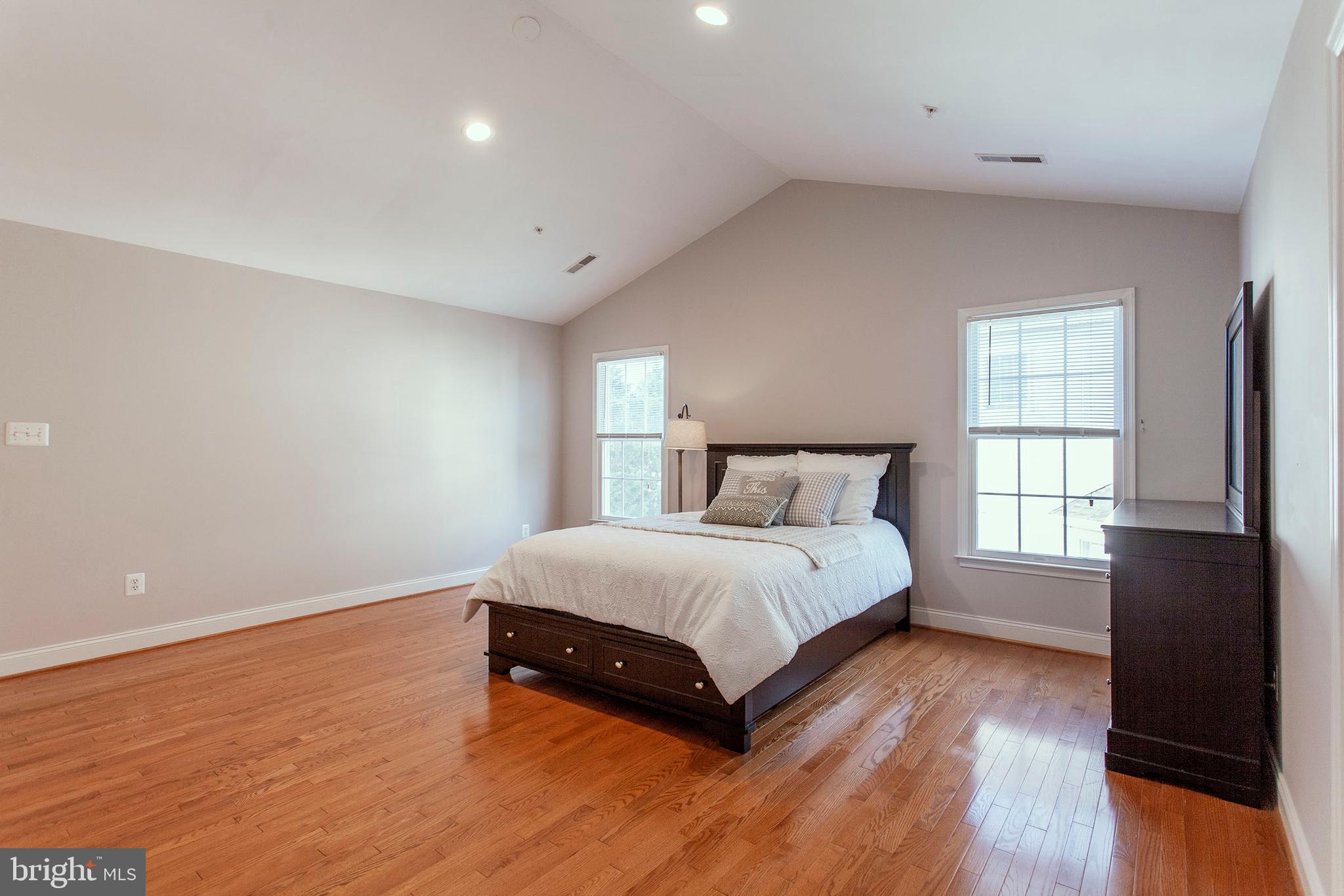 18326 Tapwood Road Boyds, MD 20841 - Photo 21 of 37 Gallery Image 21