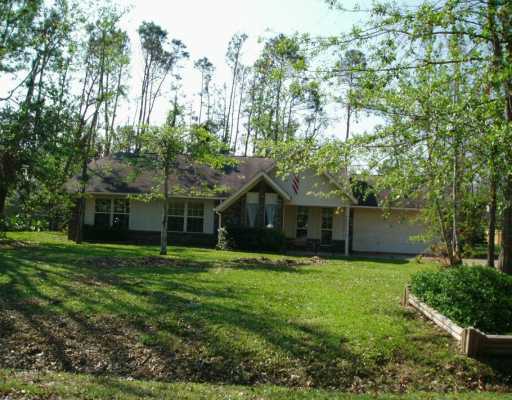 9301 Old Walnut Road Ocean Springs, MS 39564 - Photo 1 of 1 Primary Photo