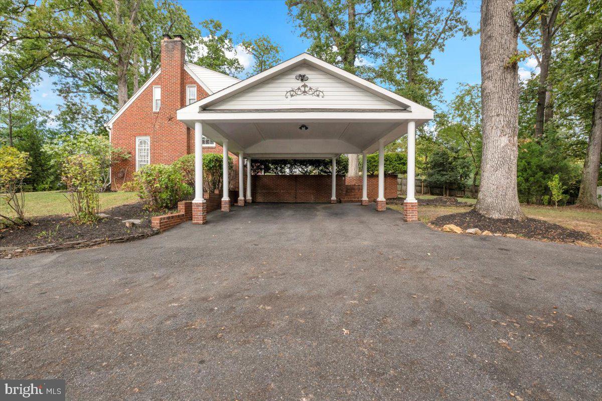 1903 Kirby Road McLean, VA 22101 - Photo 36 of 38 2 CarPort