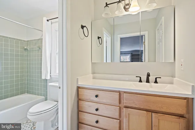 $3,300 | 5325 Long Sky Court, Columbia, MD 21045