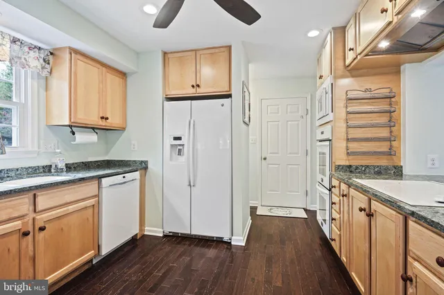 $3,300 | 5325 Long Sky Court, Columbia, MD 21045