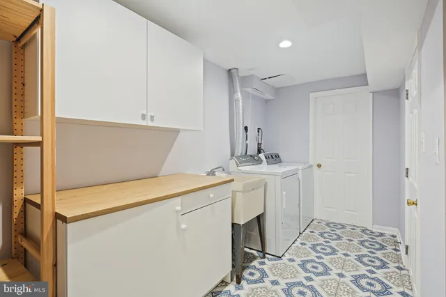 $3,300 | 5325 Long Sky Court, Columbia, MD 21045