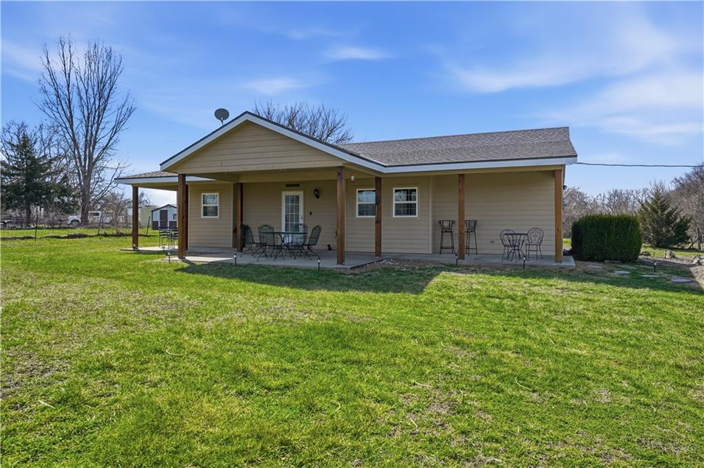 31710 Rockville Road Louisburg, KS 66053 - Photo 3 of 78
