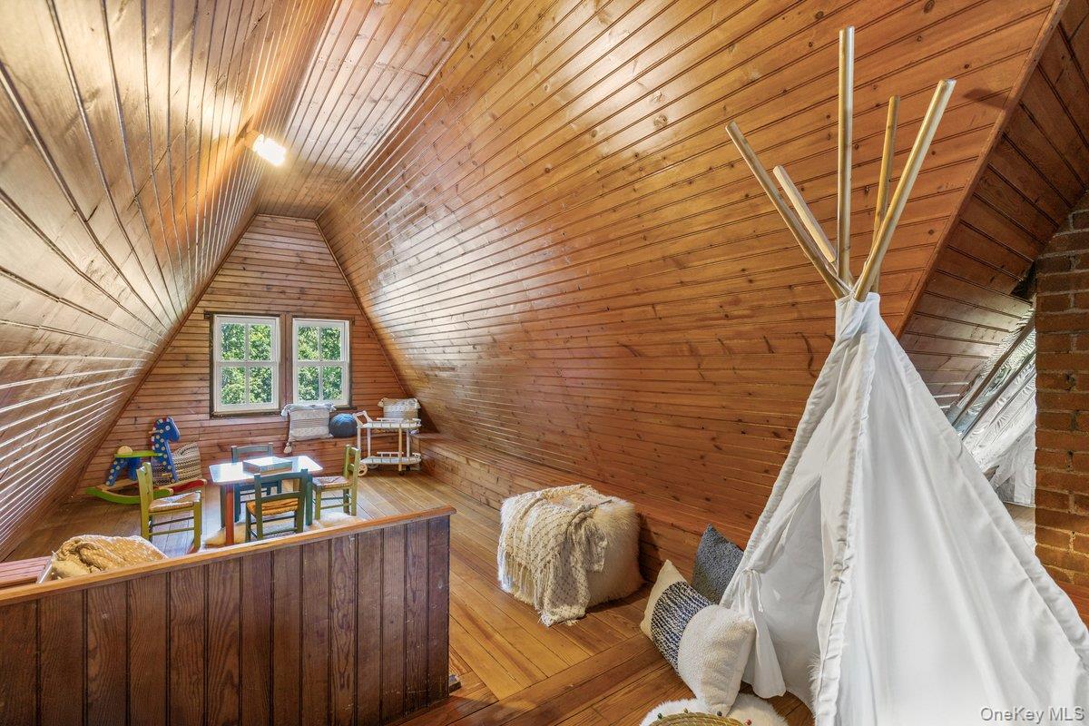 731 Forest Avenue Rye, NY 10580 - Photo 39 of 50 Gallery Image 39