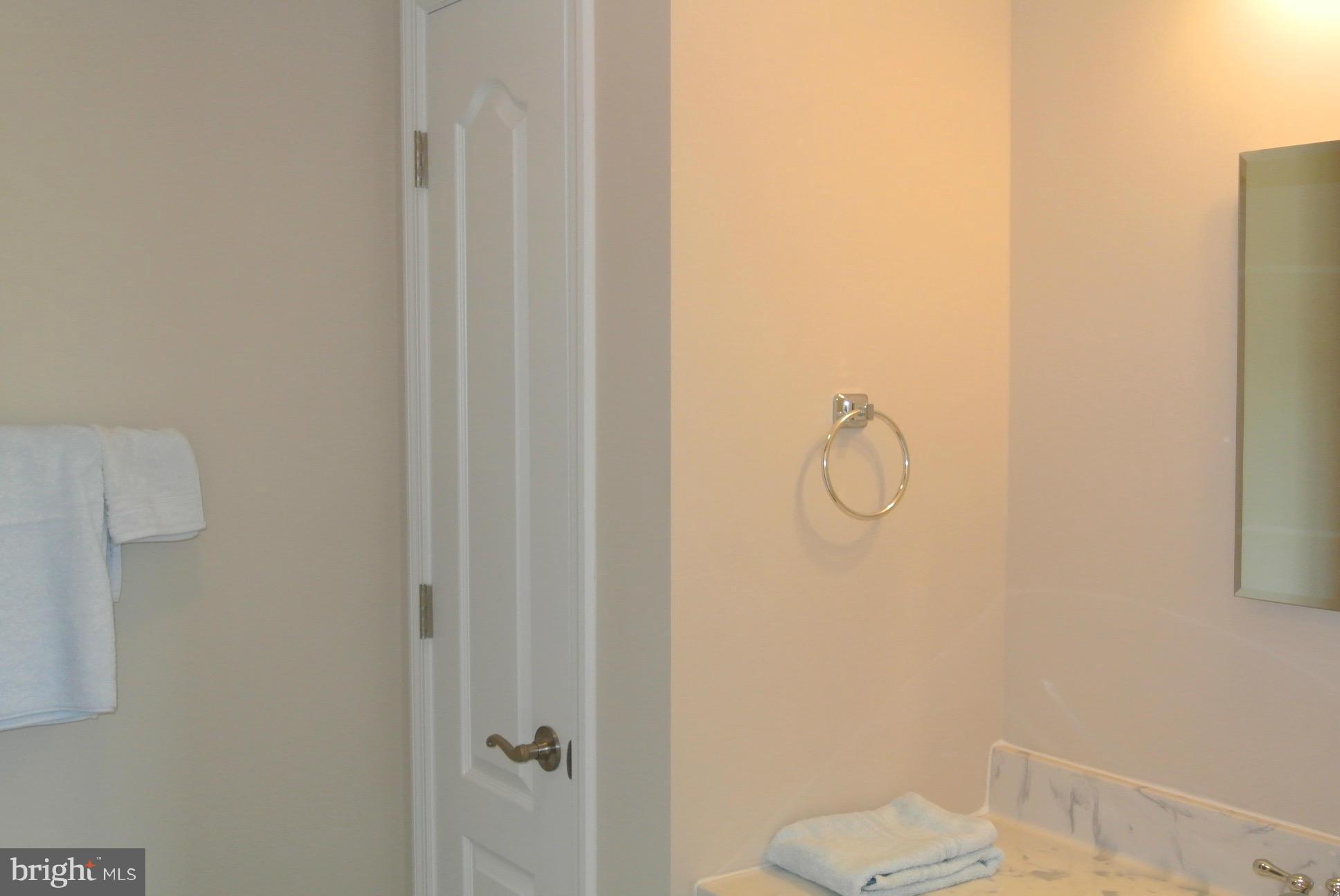19374 Batna Road Culpeper, VA 22701 - Photo 12 of 22 Bath (Master)