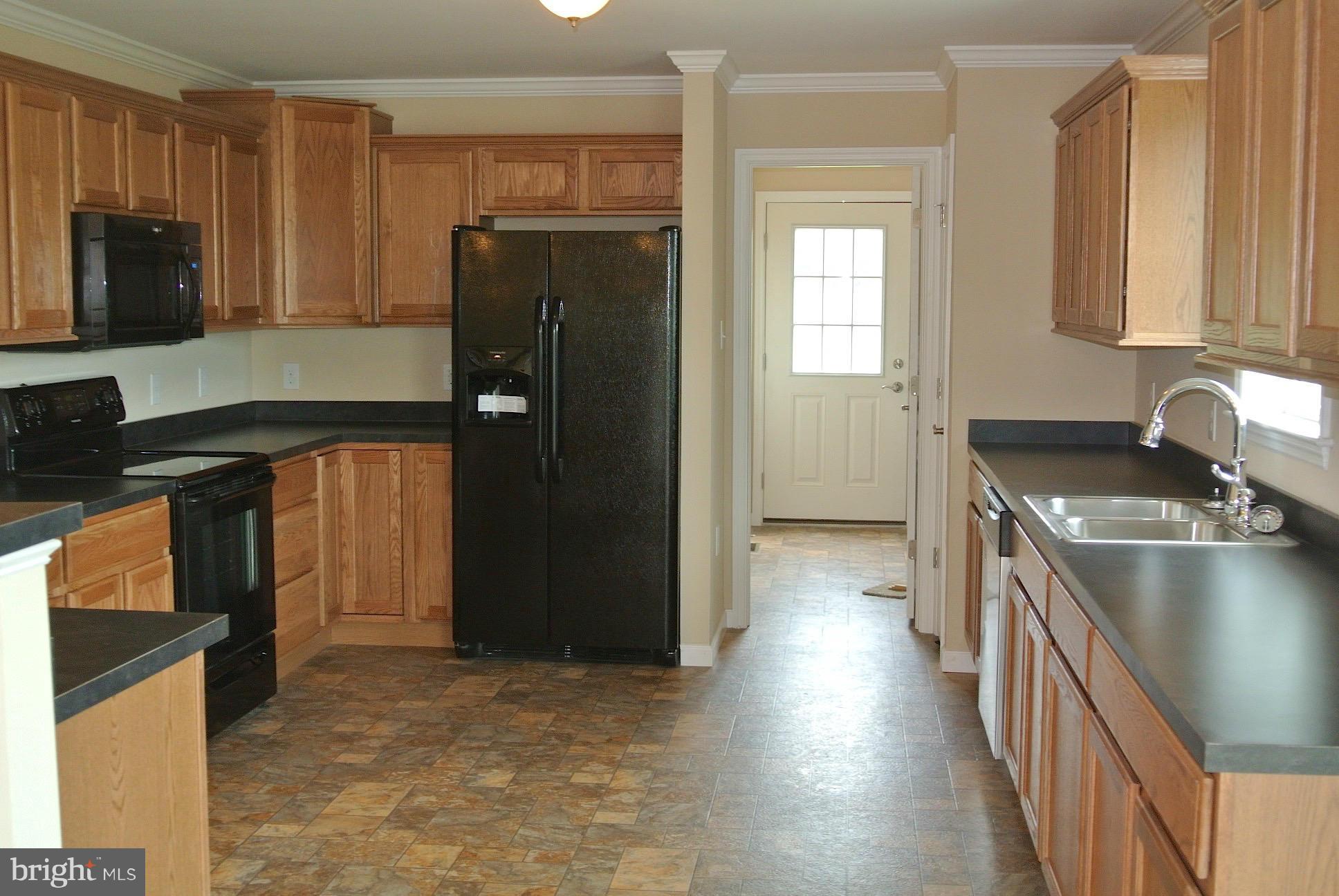 19374 Batna Road Culpeper, VA 22701 - Photo 5 of 22 Wonderful space for the cooks!!