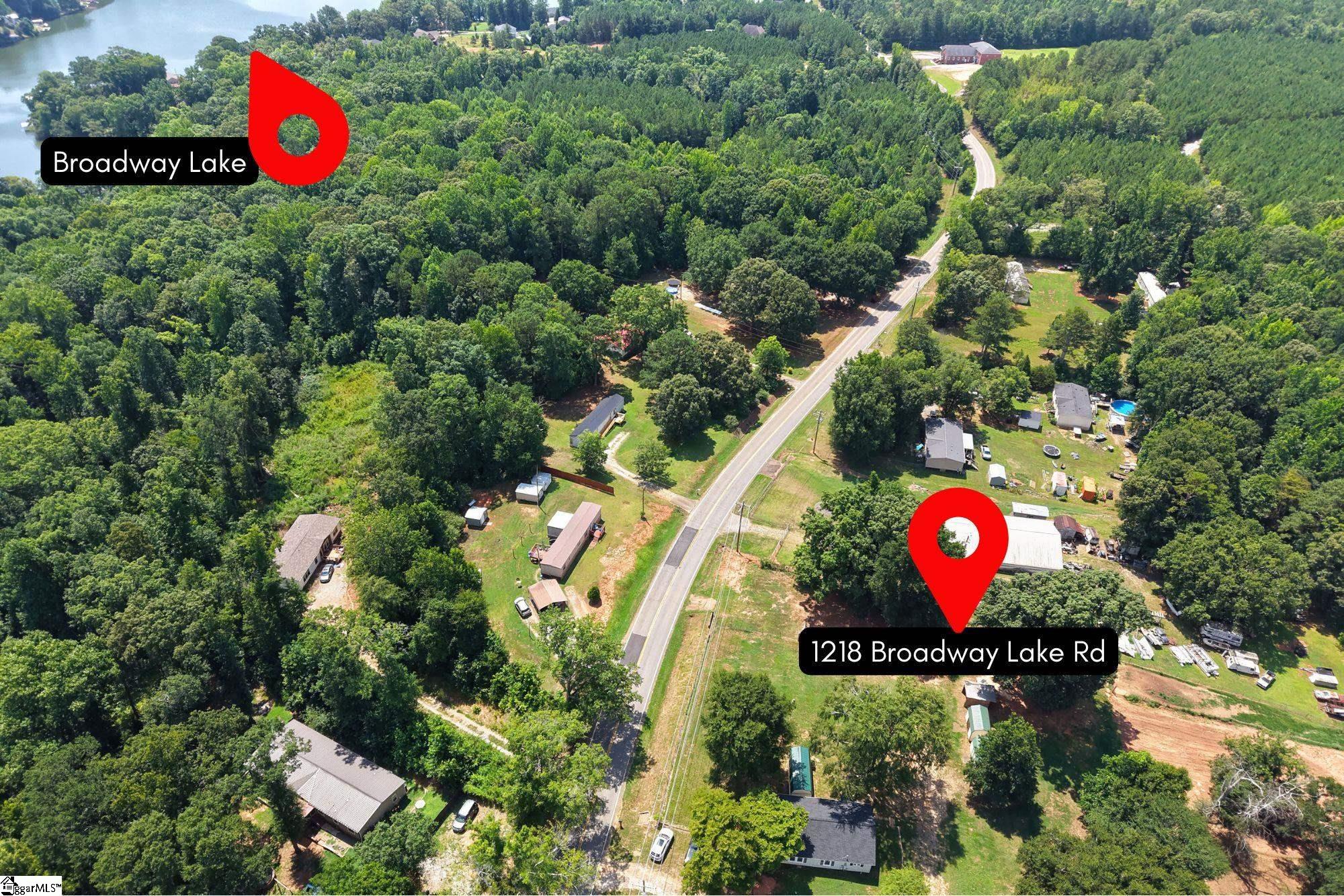 1218 Broadway Lake Road Anderson, SC 29621 - Photo 3 of 45