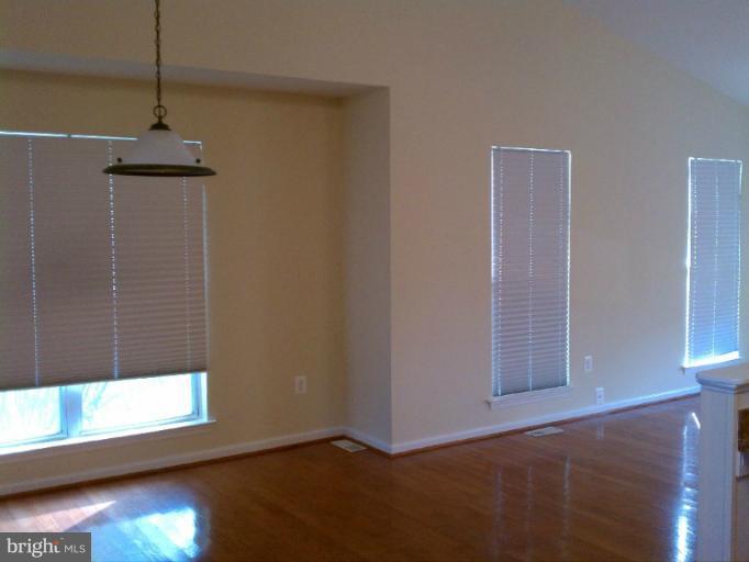 632 Broadneck Road Annapolis, MD 21409 - Photo 4 of 28 Dining Room