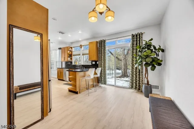 $540,000 | 17 Mallard Lane, Bedminster, NJ 07921