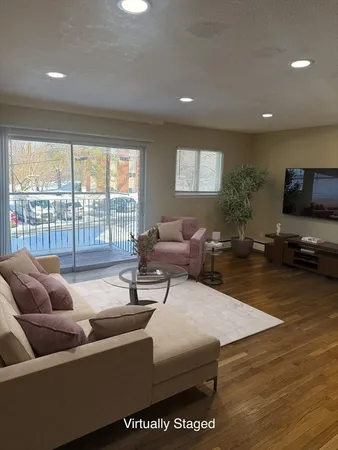 $2,450 | 10 Crescent Drive, Unit 5, Andover, MA 01810