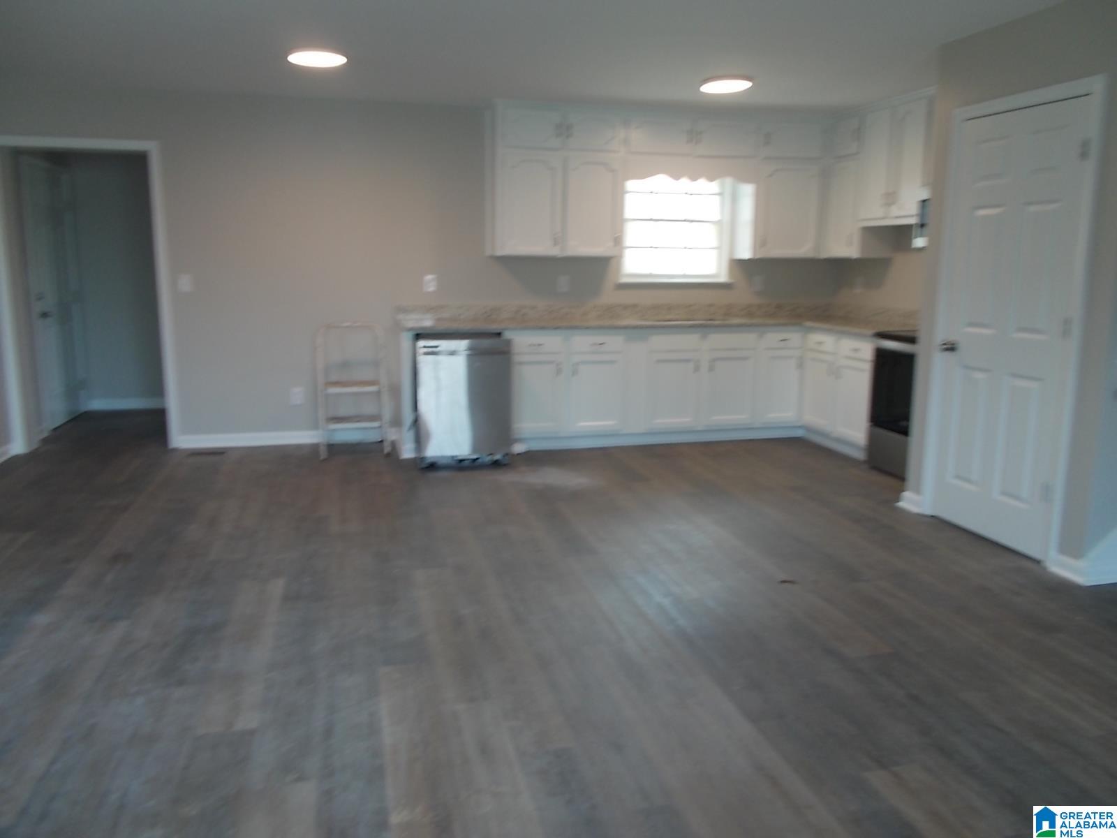 2903 Clement Street Adamsville, AL 35005 - Photo 4 of 21