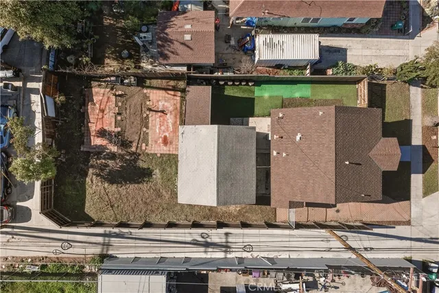 $699,000 | 240 East Eldridge Street, Long Beach, CA 90807