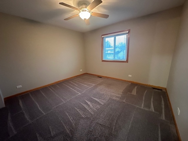 590 Alice Place Elgin, IL 60123 - Photo 17 of 27