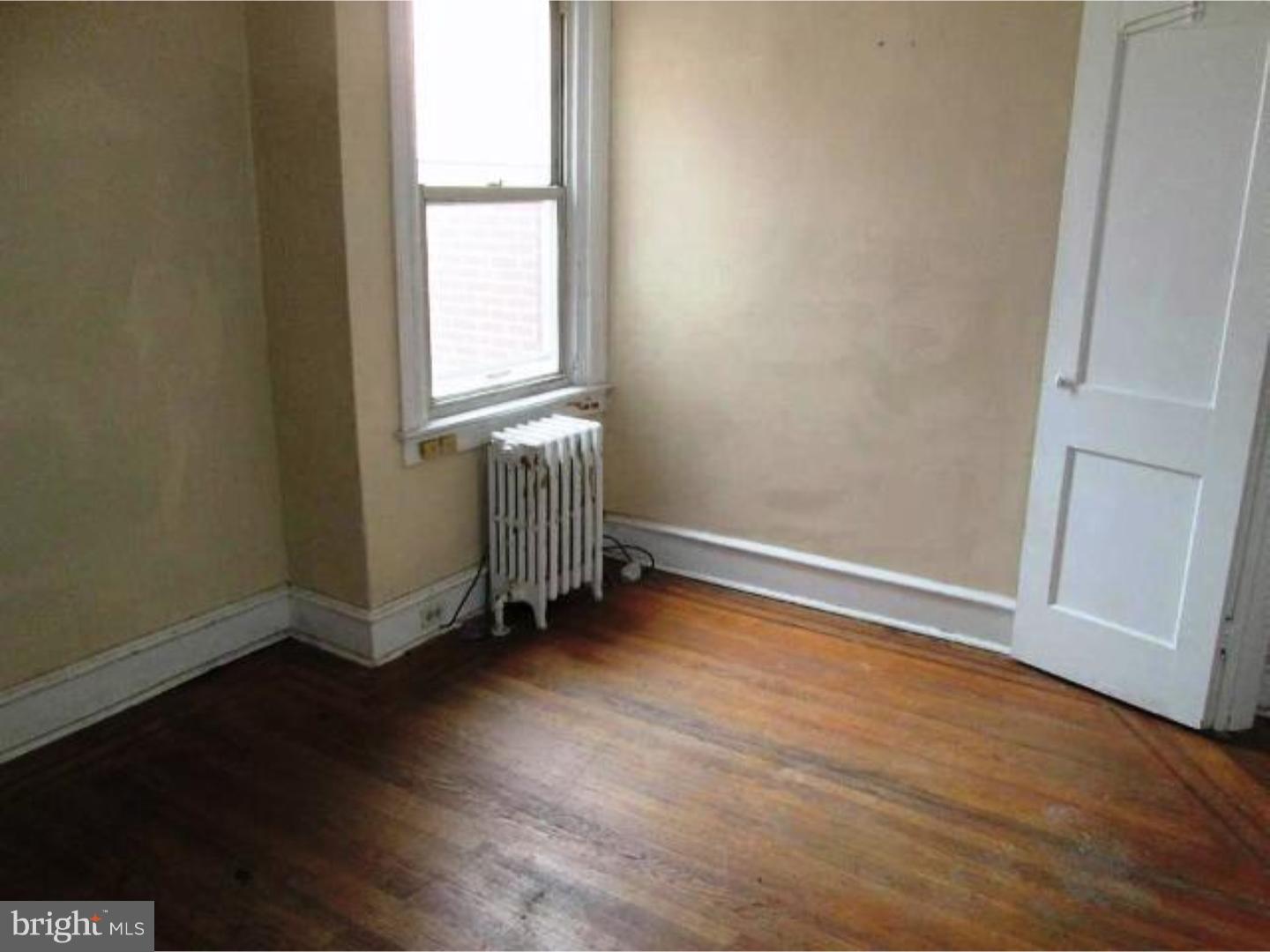 352 Margate Road Upper Darby, PA 19082 - Photo 4 of 5