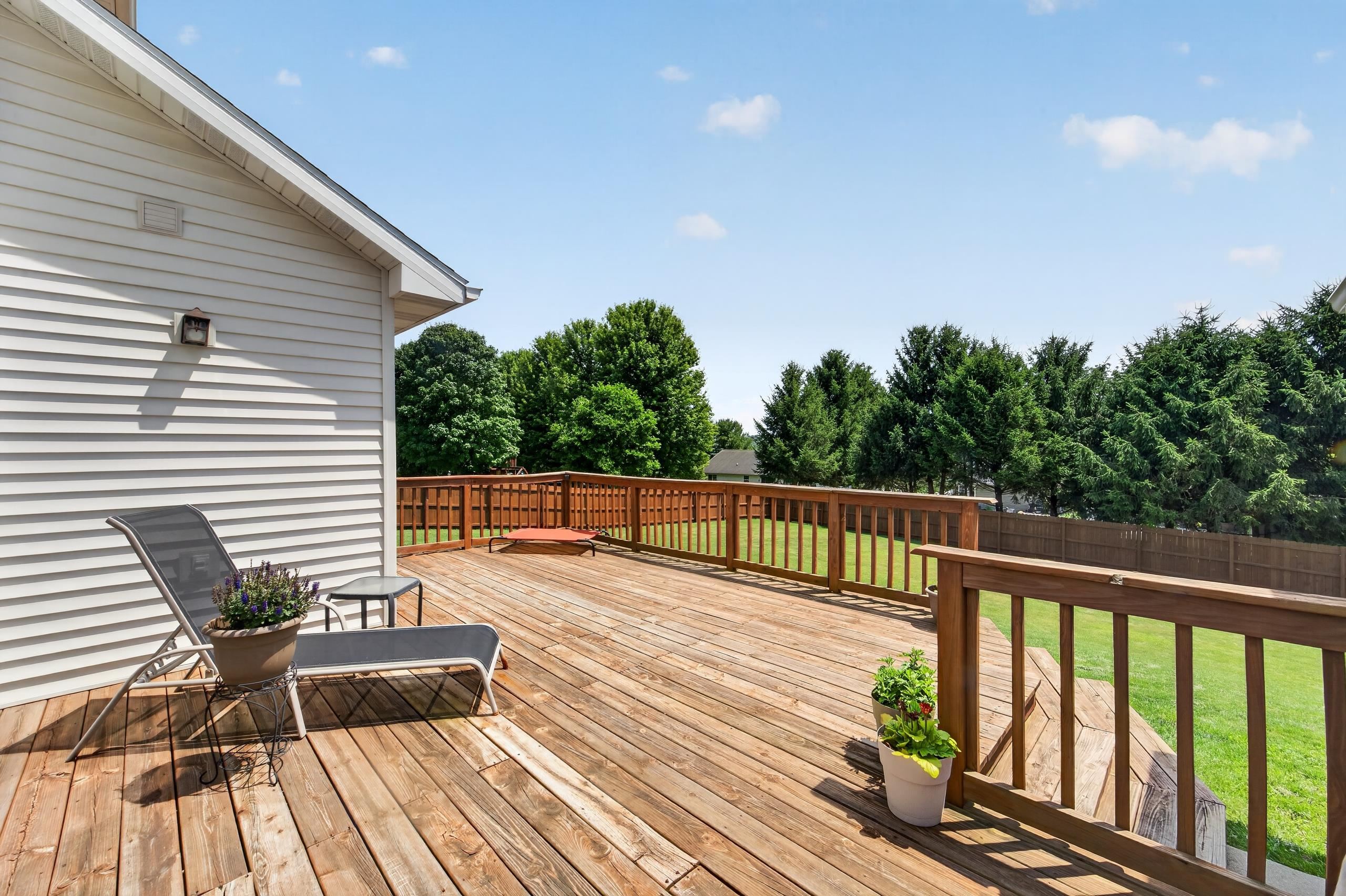 619 Windlach Street New Glarus, WI 53574 - Photo 27 of 37