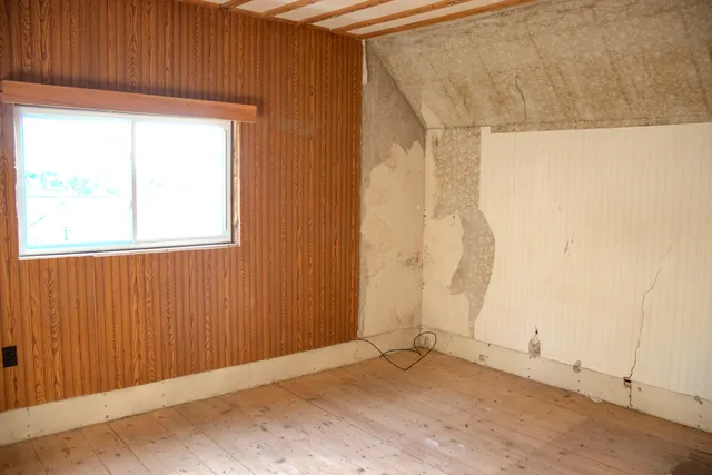 $96,000 | 16 Gerry Road, Sherman, ME 04776