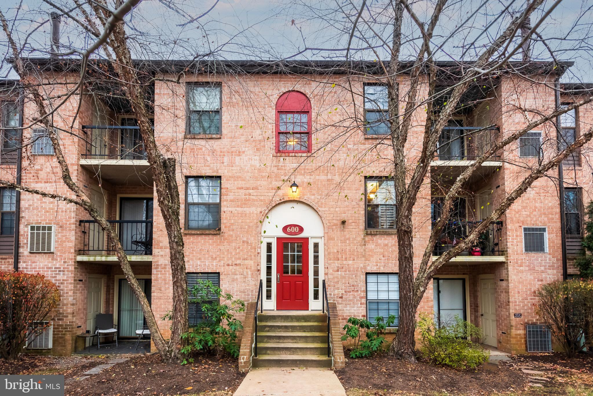 623 Washington Place, Unit 23 Chesterbrook, PA 19087 - Photo 1 of 20 Gallery Image 1