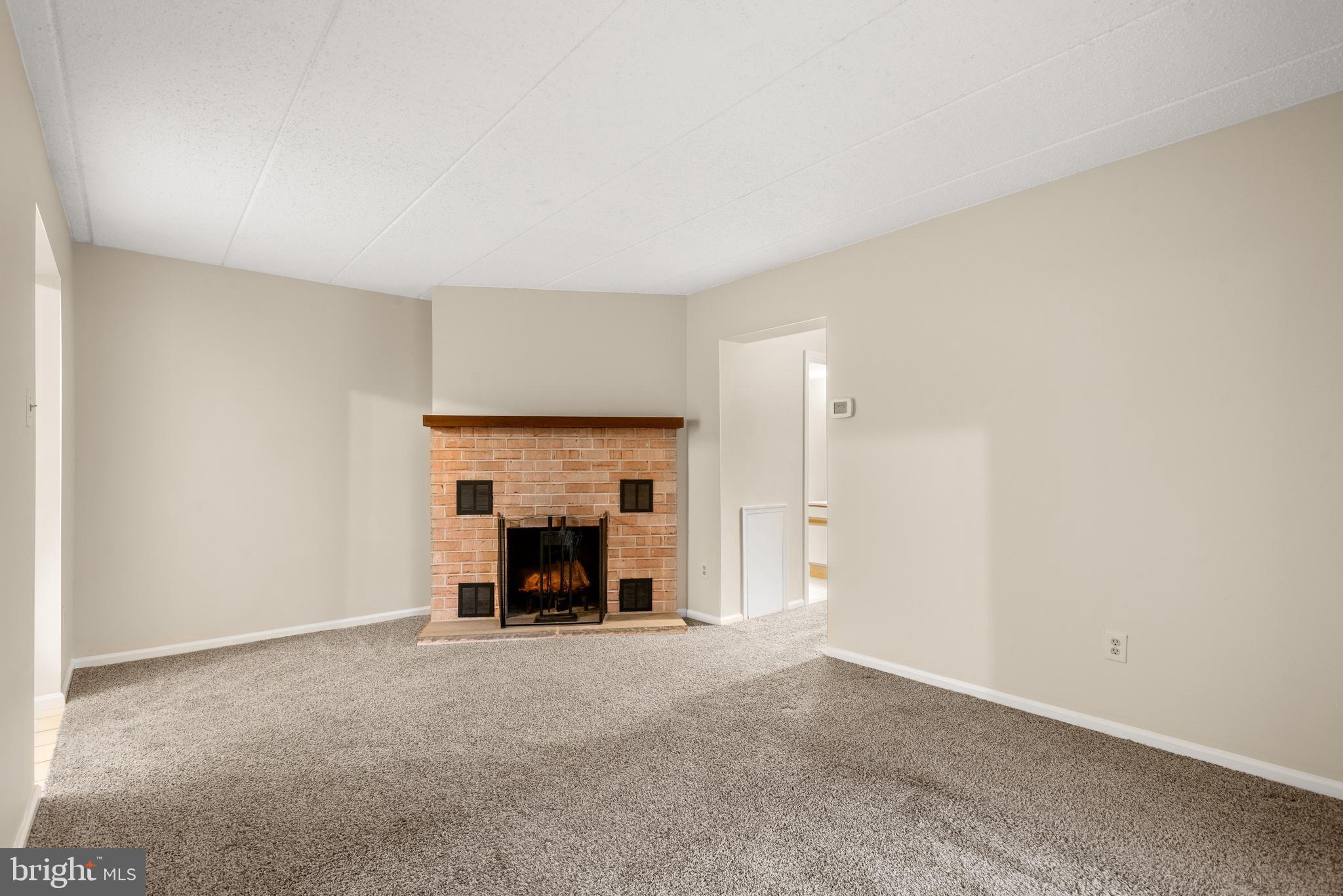 623 Washington Place, Unit 23 Chesterbrook, PA 19087 - Photo 9 of 20 Gallery Image 9