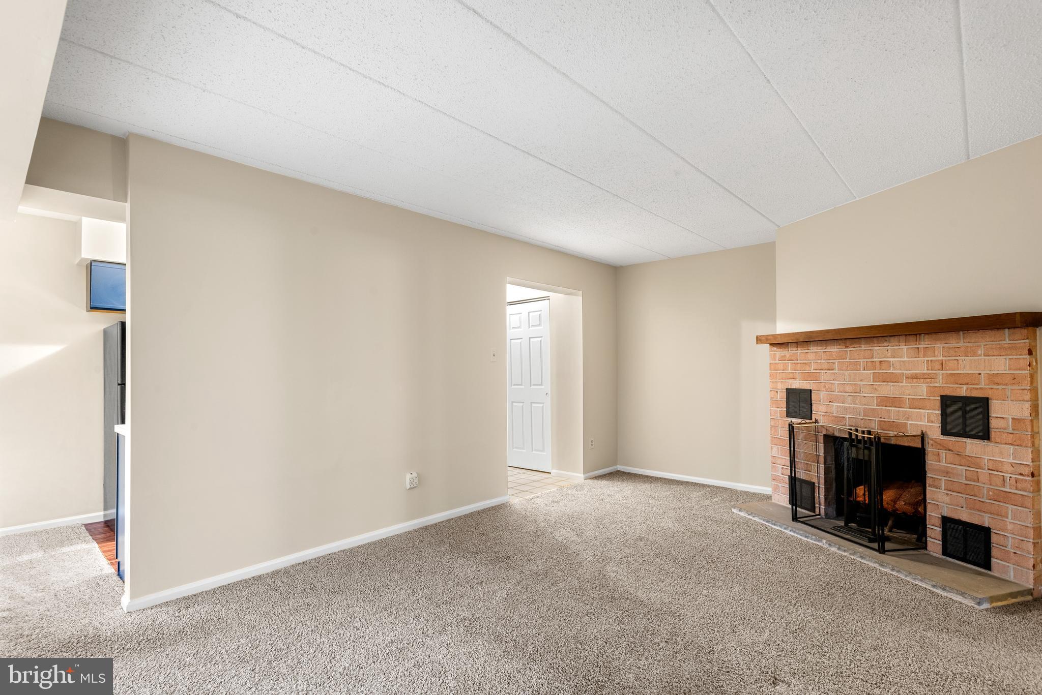 623 Washington Place, Unit 23 Chesterbrook, PA 19087 - Photo 10 of 20 Gallery Image 10