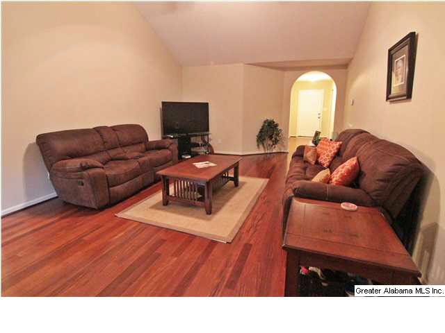 85 Crystal Avenue Bessemer, AL 35023 - Photo 3 of 13