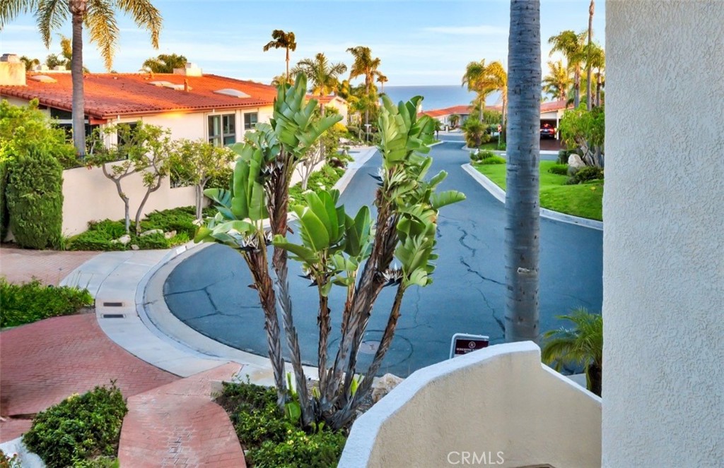 32701 Via Palacio Rancho Palos Verdes, CA 90275 - Photo 6 of 70