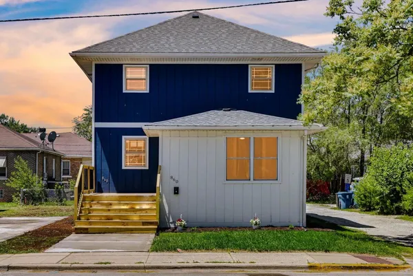 $190,000 | 860 State Line Road, Calumet City, IL 60409