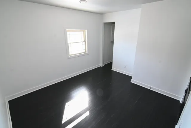 $190,000 | 860 State Line Road, Calumet City, IL 60409