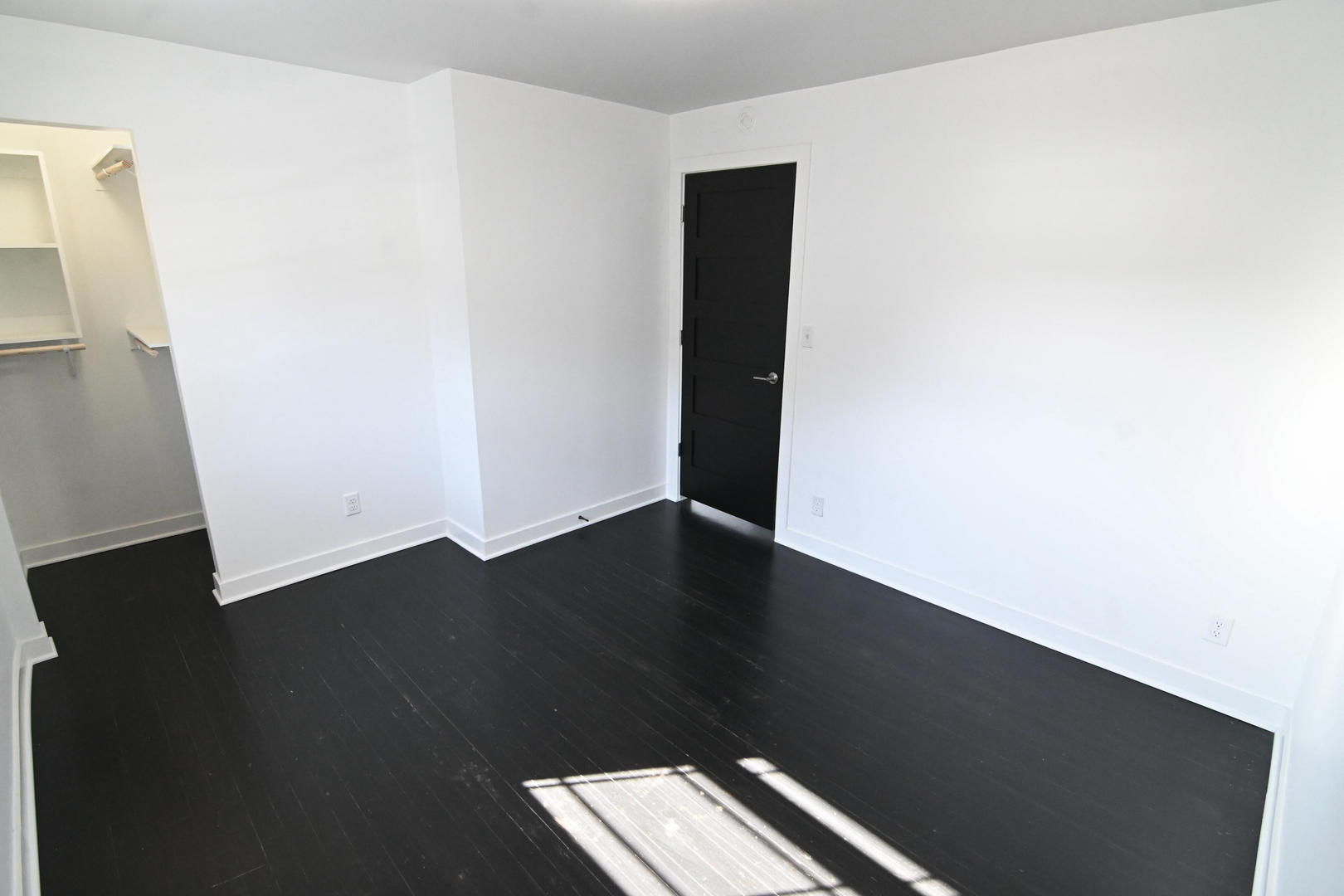 860 State Line Road Calumet City, IL 60409 - Photo 17 of 25