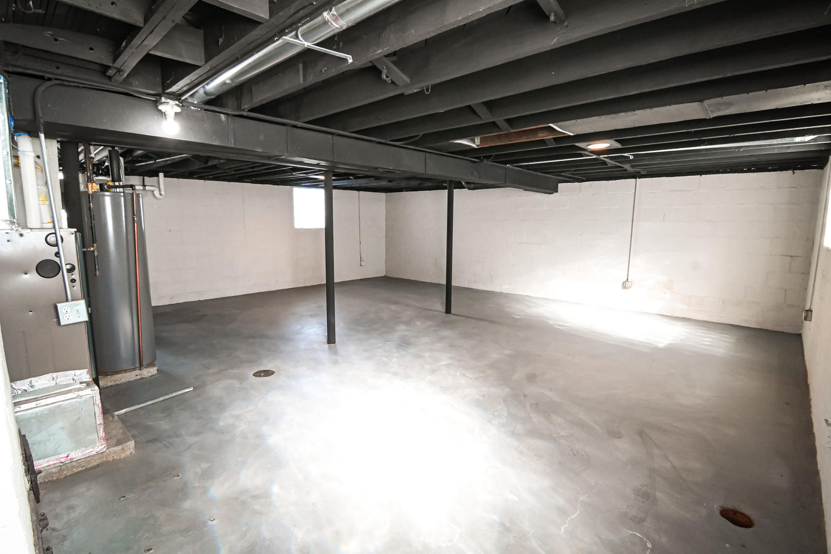 860 State Line Road Calumet City, IL 60409 - Photo 23 of 25