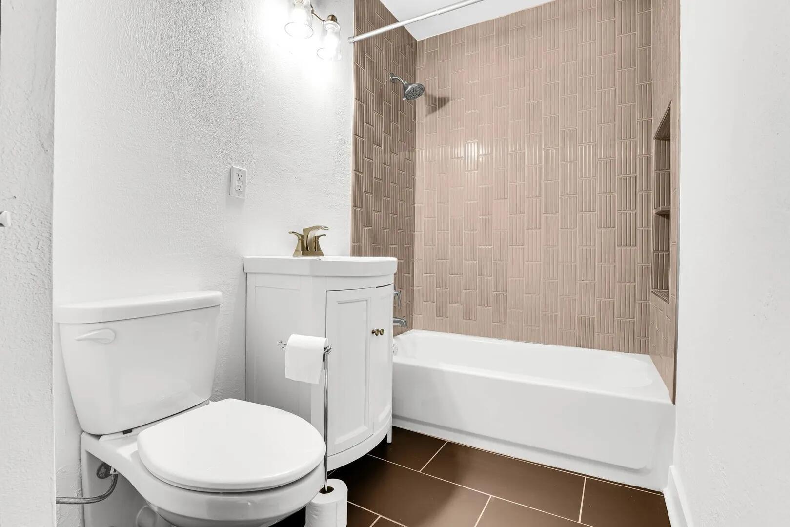 860 State Line Road Calumet City, IL 60409 - Photo 10 of 25