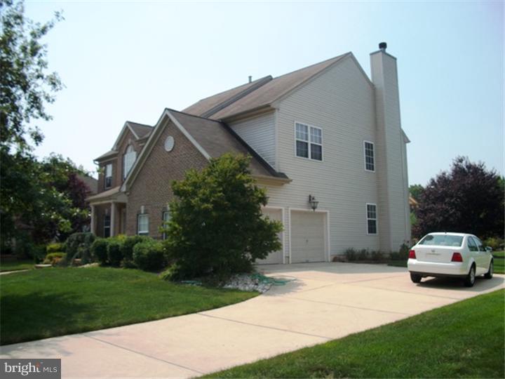 11 Ridgeview Road Delran, NJ 08075 - Photo 2 of 8