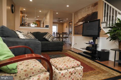2059 Kent Road Folcroft, PA 19032 - Photo 3 of 40 Gallery Image 3