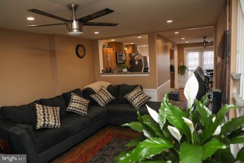 2059 Kent Road Folcroft, PA 19032 - Photo 4 of 40 Gallery Image 4