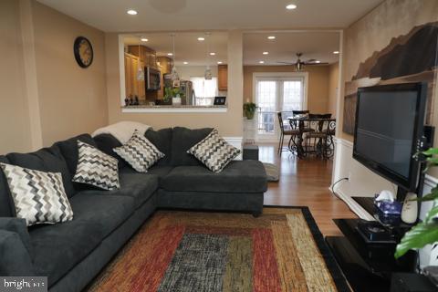 2059 Kent Road Folcroft, PA 19032 - Photo 8 of 40 Gallery Image 8