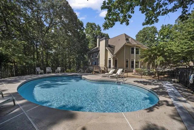 $1,149,900 | 10 Clydesdale Trail, White, GA 30184