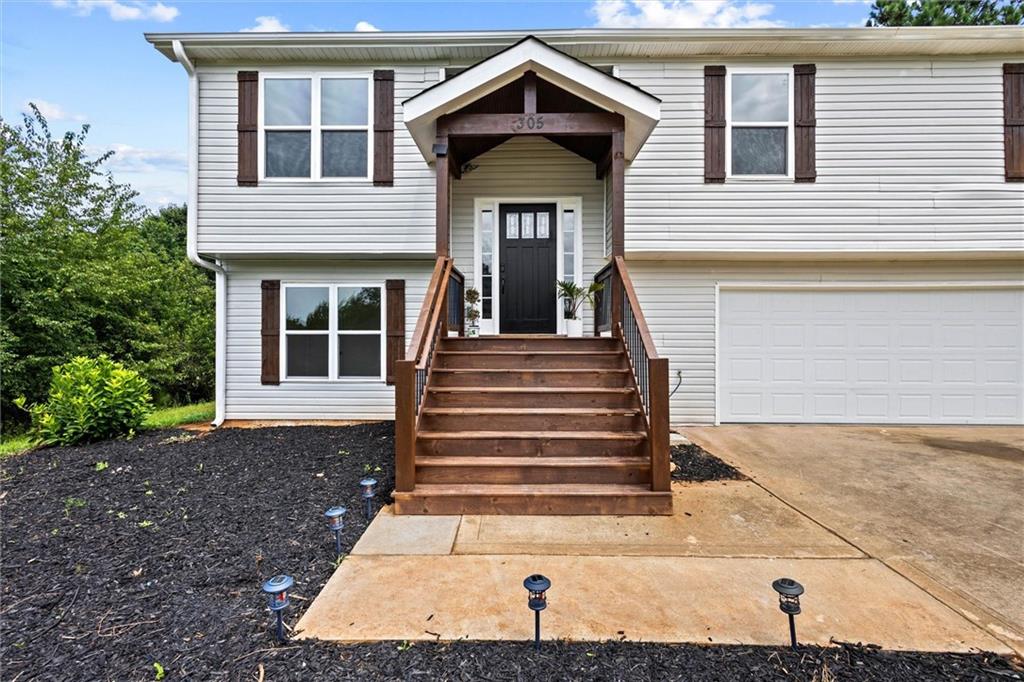 305 Hunters Trace Covington, GA 30014 - Photo 2 of 43 Gallery Image 2