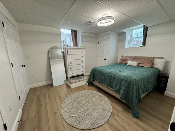 $1,800 | 31 Stella Street, Providence, RI 02909