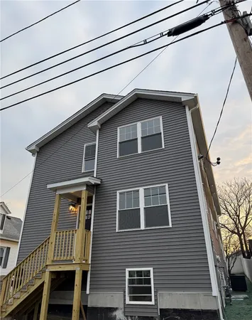$1,800 | 31 Stella Street, Providence, RI 02909