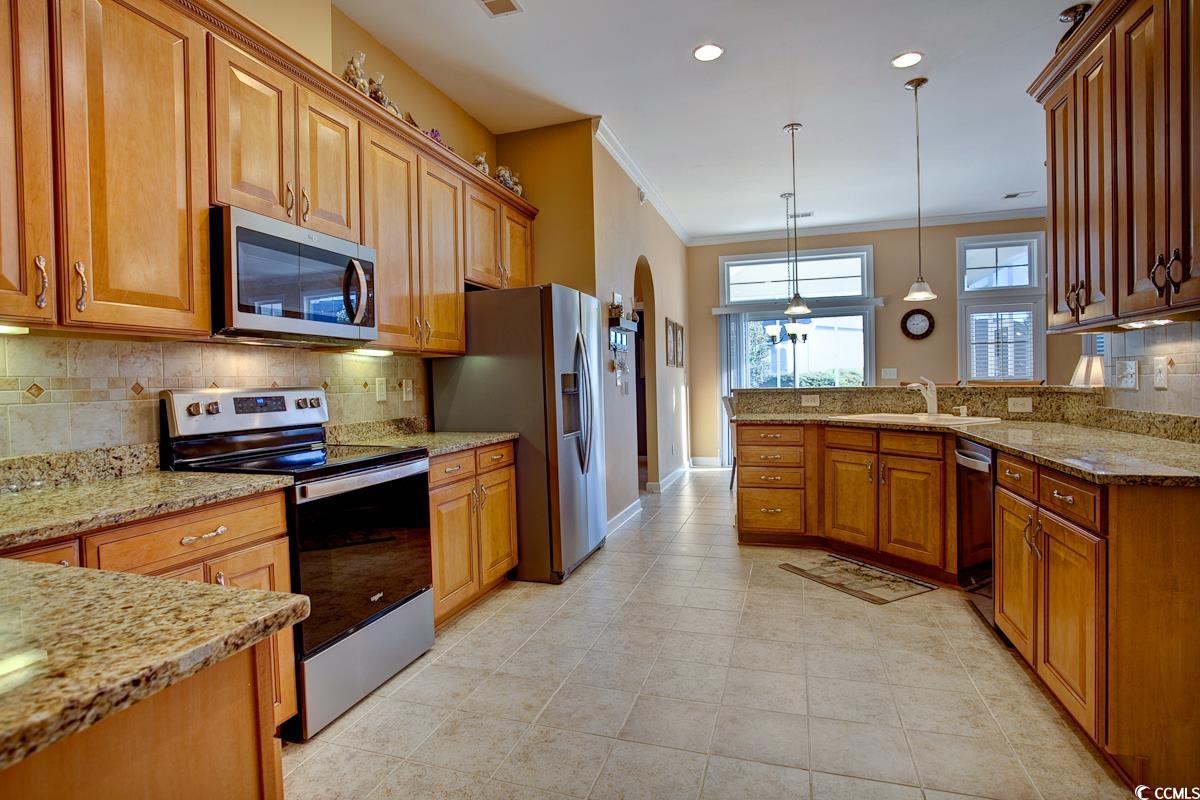 20 Alabaster Court Murrells Inlet, SC 29576 - Photo 7 of 40 Gallery Image 7