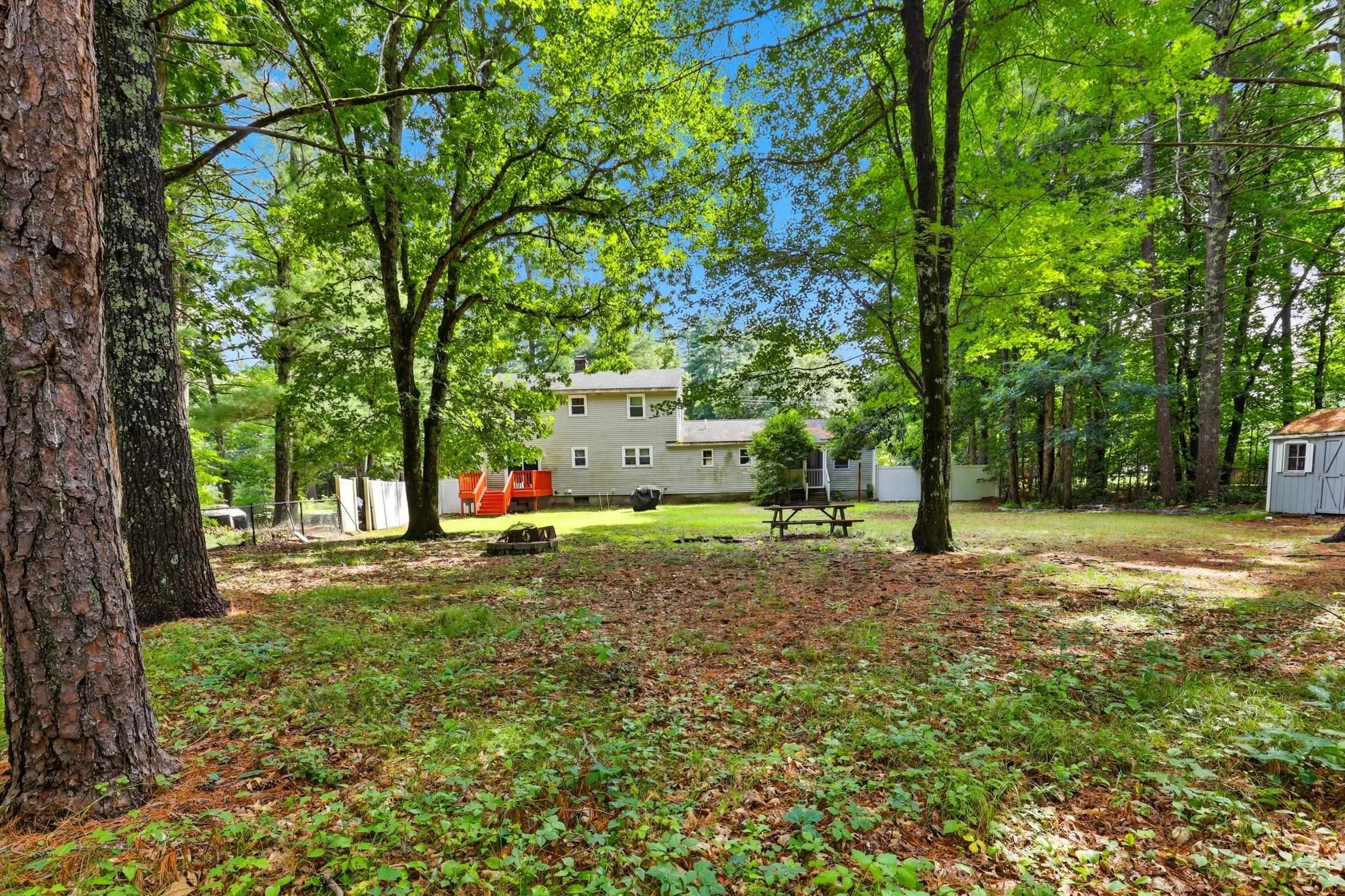 107 Bedford Road Merrimack, NH 03054 - Photo 4 of 38 Gallery Image 4