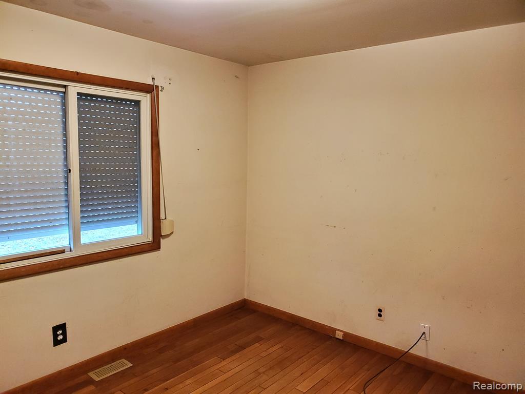 26289 Power Road Farmington Hills, MI 48334 - Photo 38 of 63