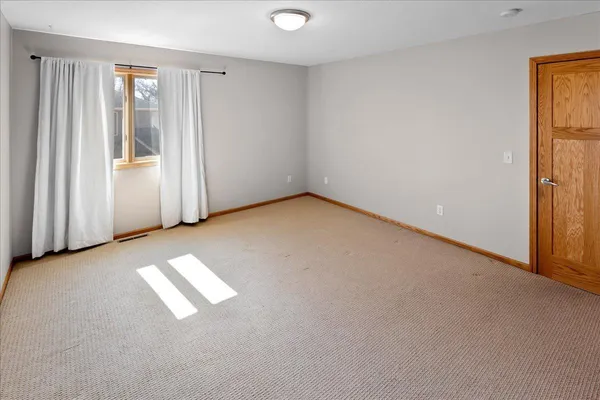 $559,900 | 1255 Irvine Drive, Hanover, MN 55341