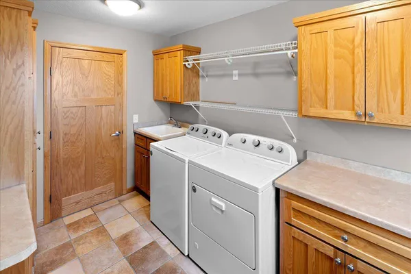 $559,900 | 1255 Irvine Drive, Hanover, MN 55341