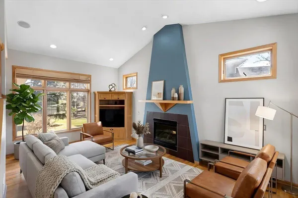 $559,900 | 1255 Irvine Drive, Hanover, MN 55341