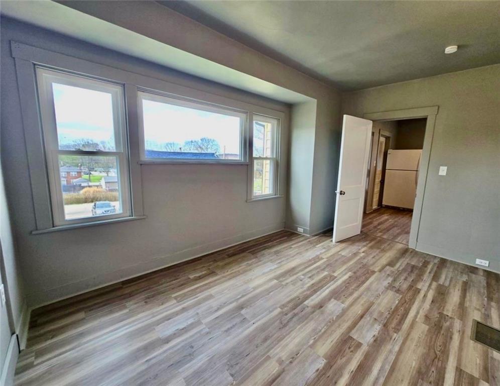5725 Verona Road Verona, PA 15147 - Photo 13 of 40