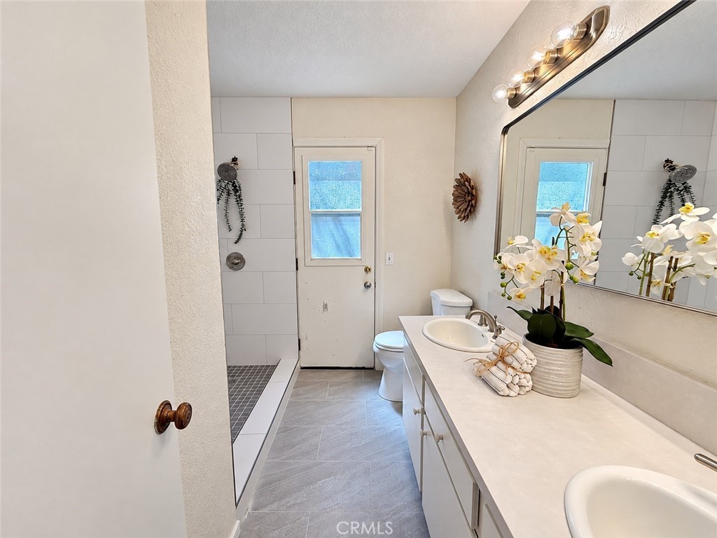 6257 Danbrook Drive Riverside, CA 92506 - Photo 23 of 43 Downstairs Bathroom