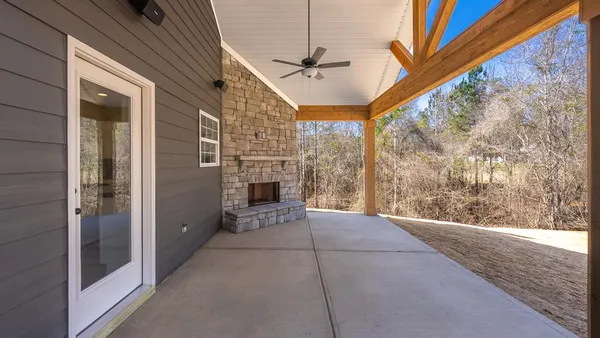 $405,900 | 111 Lee Road 2150, Opelika, AL 36804